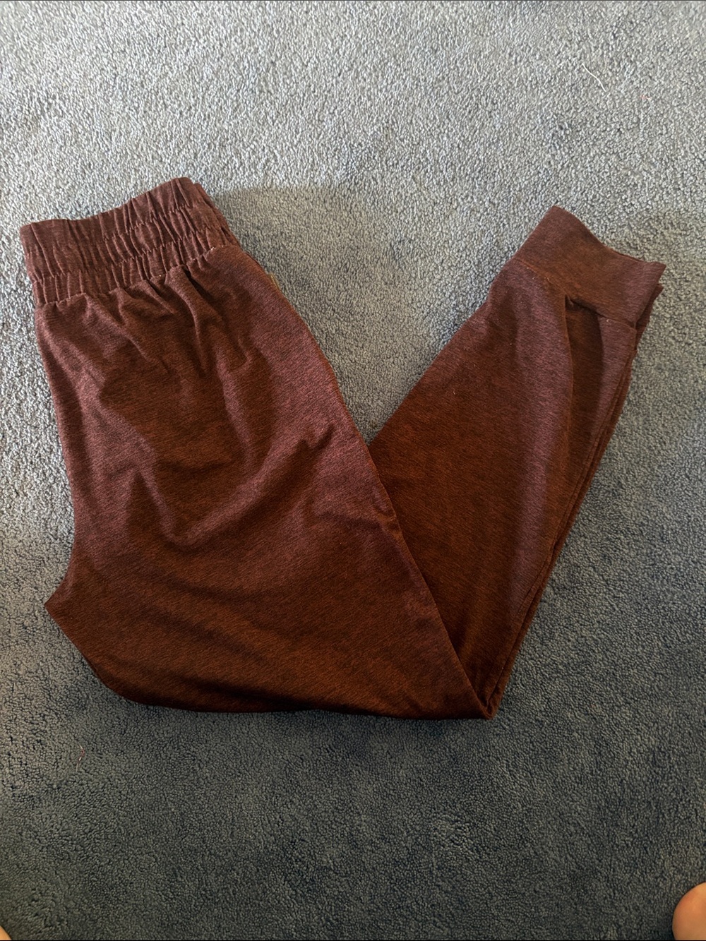 Mondetta Womens Pull-On Joggers in Maroon